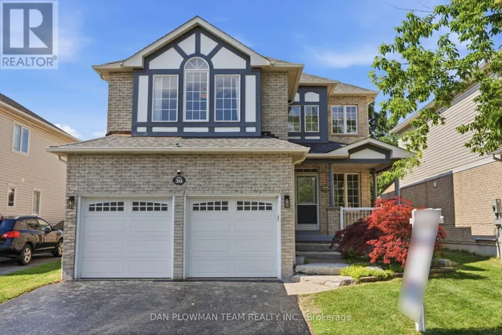 30 WELDON STREET, Whitby (Rolling Acres), Ontario L1R2T4