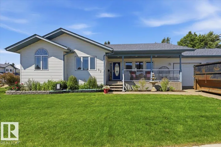 17 Clearwater CR, Wetaskiwin, Alberta T9A3R4