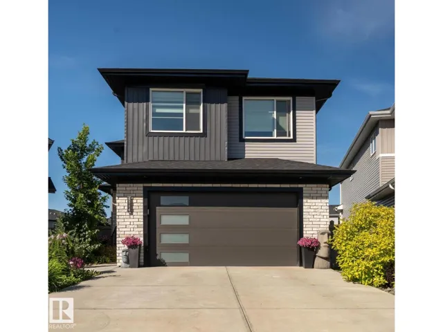 4714 CHARLES BAY BA SW, Edmonton, Alberta T6W3H1