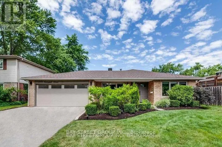 2131 SUNNYVALE DRIVE, Oakville (BR Bronte), Ontario L6L1W6