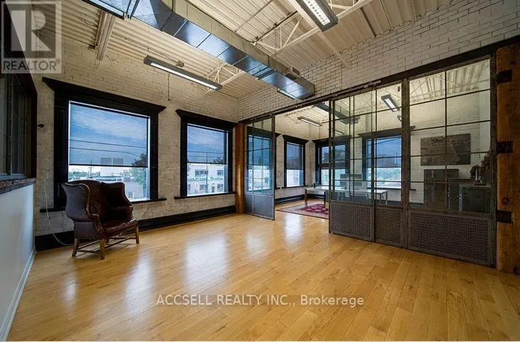342 MUNSTER AVENUE, Toronto (Islington-City Centre West), Ontario M8Z3C5