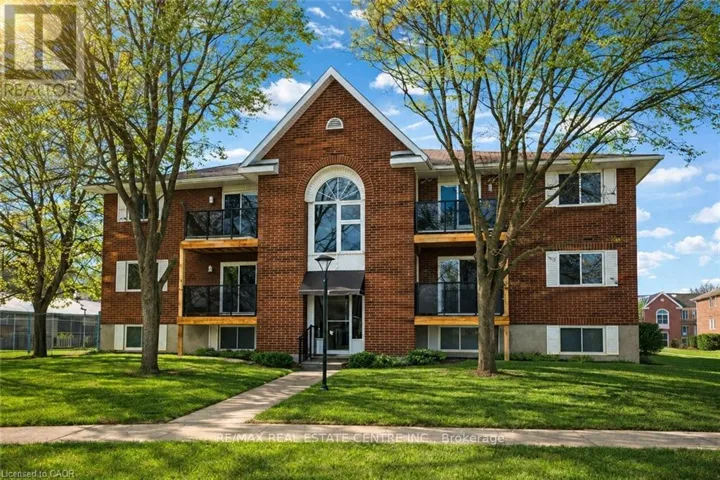 106 - 565 GREENFIELD AVENUE, Kitchener, Ontario N2C2P3