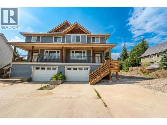 703 Center Street, Revelstoke, British Columbia V0E2S0