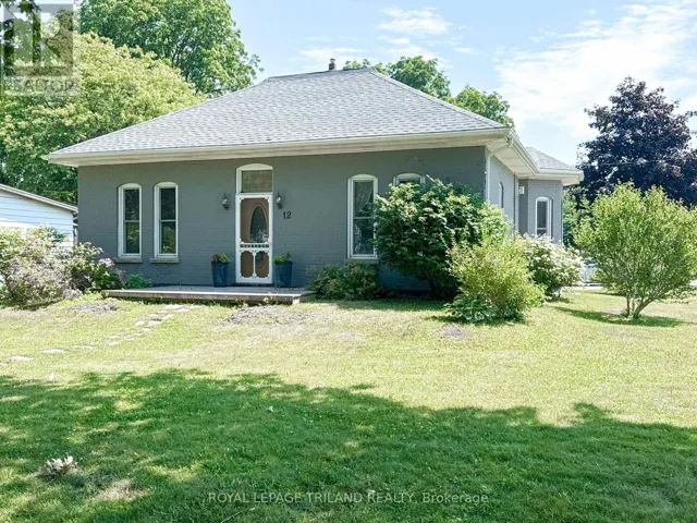 12 EAST AVENUE, St. Thomas, Ontario N5R3S8