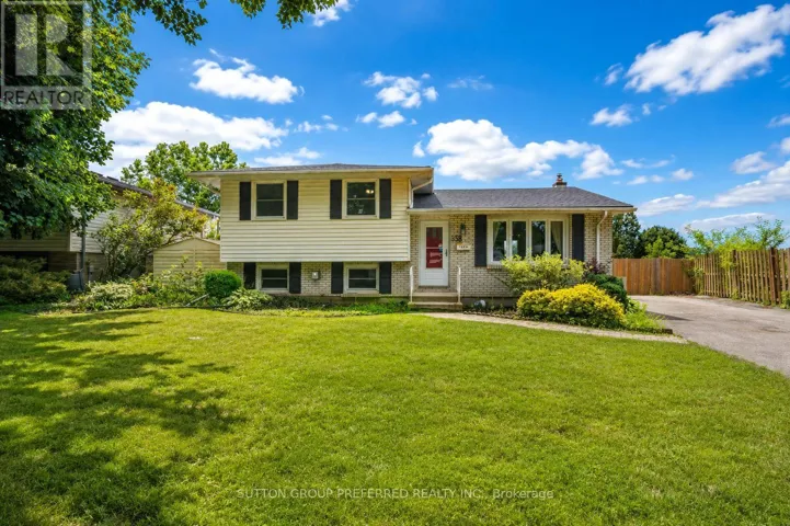 136 MENDIP CRESCENT, London South (South Y), Ontario N6E1H1