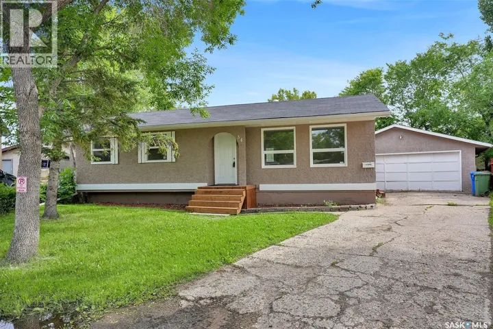 34 Armstrong BAY, Regina, Saskatchewan S4N4G7