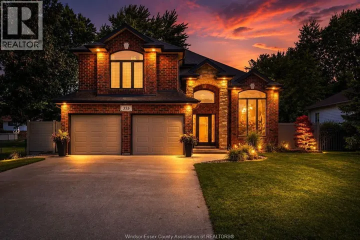 335 SACRED HEART DRIVE, LaSalle, Ontario N9J1T1