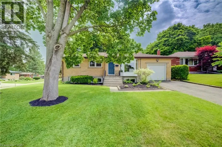 21 CULHAM Drive, Cambridge, Ontario N1S2G7