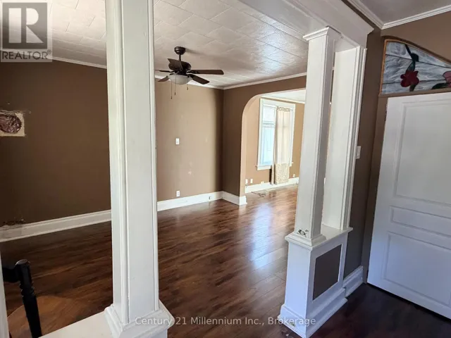 780