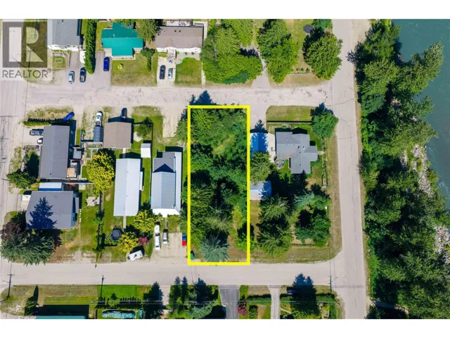1206 Carlson Street, Revelstoke, British Columbia V0E2S0