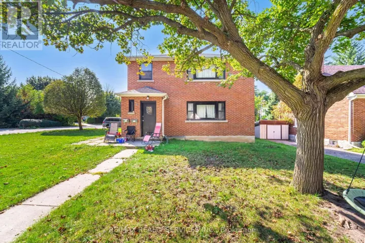 (LOWER) - 21 BEVERLEY STREET, Waterloo, Ontario N2L2H5