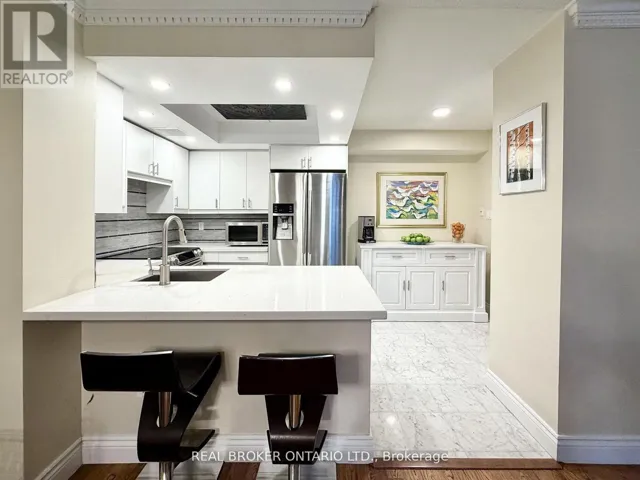 602 - 130 CARLTON STREET, Toronto (Cabbagetown-South St. James Town), Ontario M5A4K3