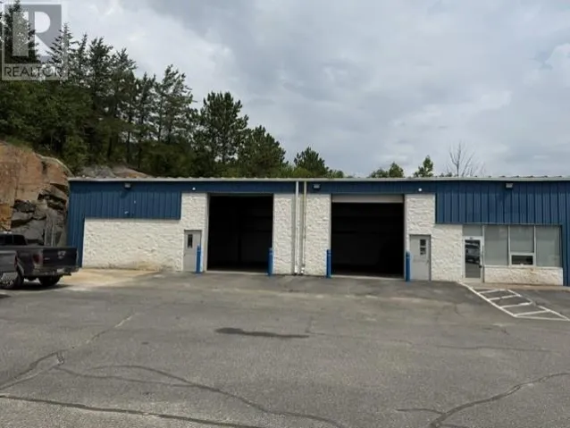 875 Notre Dame Avenue Unit# 303, Sudbury, Ontario P3A2T2