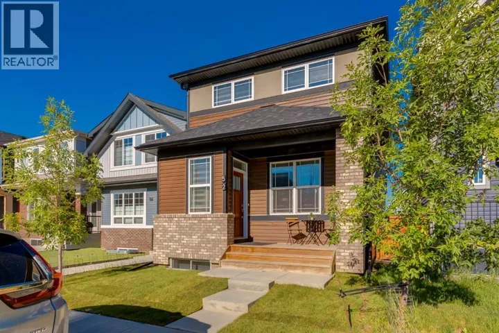 52 Lucas Street NW, Calgary, Alberta T3P1N2