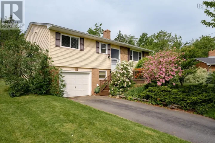 38 Boling Green Crescent, Dartmouth, Nova Scotia B2V1J8