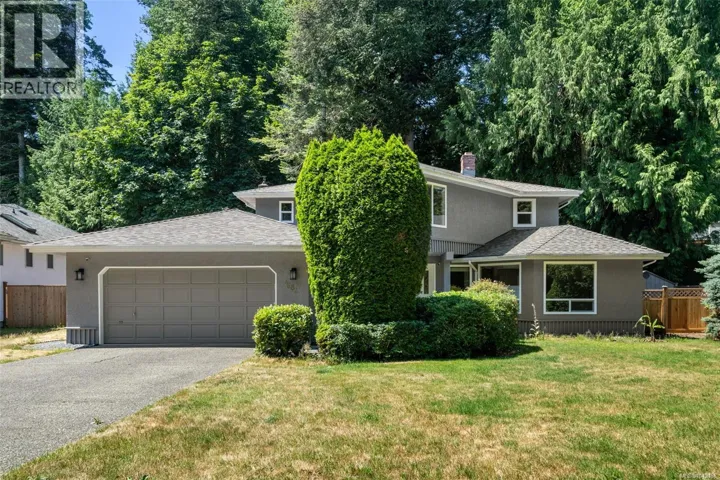 4682 Lochside Dr, Saanich, British Columbia V8Y2X7