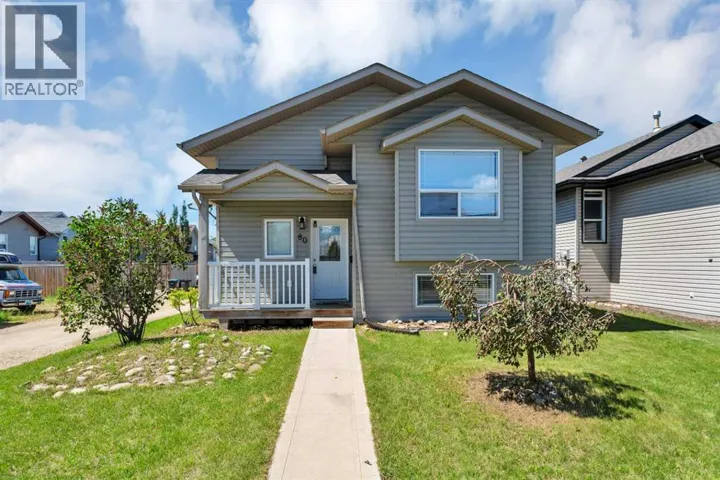 80 Hinshaw Drive, Sylvan Lake, Alberta T4S2P1