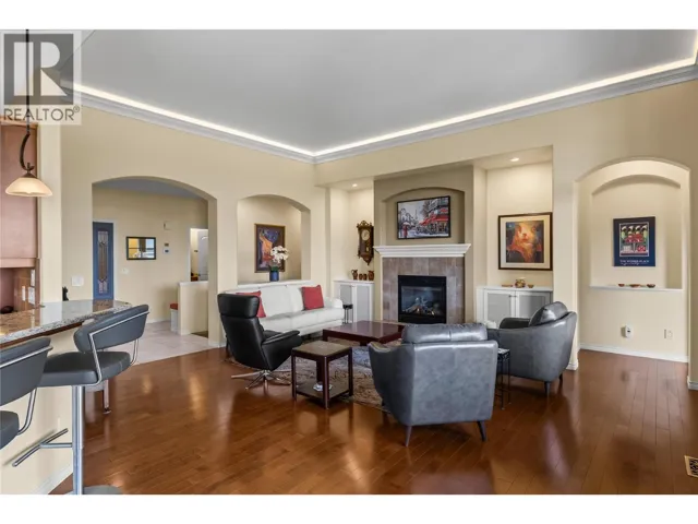 4100 Gallaghers Parkland Unit# 2, Kelowna, British Columbia V1W3Z8