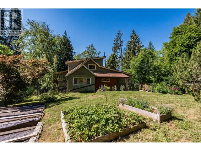 3457 South Slocan Village Road, Bonnington, British Columbia V0G2G2
