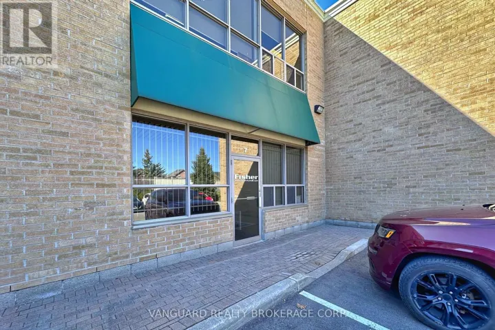 7 - 411 CONFEDERATION PARKWAY, Vaughan (Concord), Ontario L4K3P7