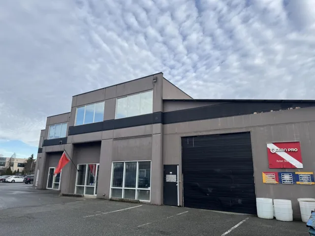 203 9706 188 STREET, Surrey, British Columbia V4N3M2