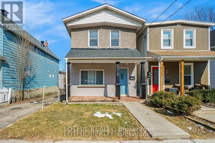 11 CHAMPAGNE AVENUE S, Ottawa, Ontario K1S4P1