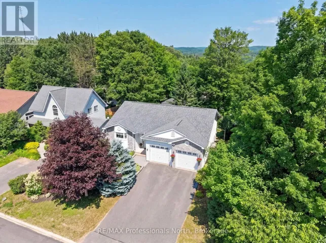 26 HERITAGE CRESCENT, Huntsville, Ontario P1H1S9