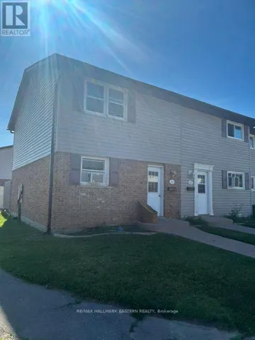 32 - 996 SYDENHAM ROAD, Peterborough (Ashburnham Ward 4), Ontario K9J7V7