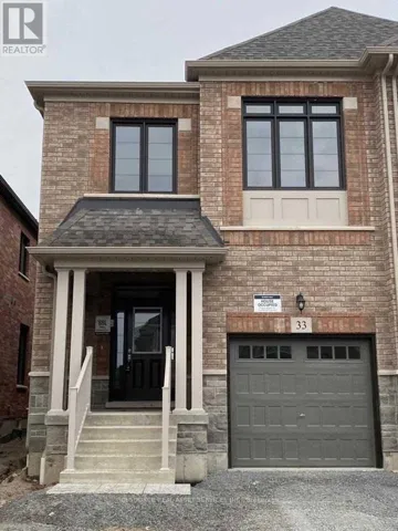 33 MACPHERSON STREET, Whitby, Ontario L1P0N4