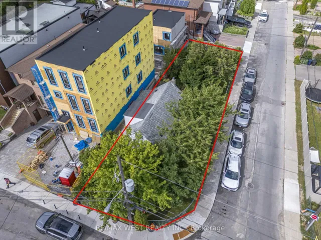 48 ENNERDALE ROAD, Toronto (Caledonia-Fairbank), Ontario M6E4C3