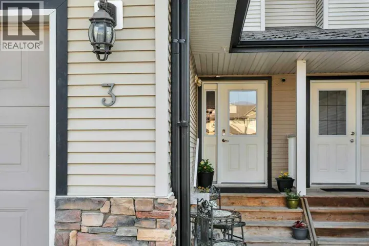 3 Legend Court, Sylvan Lake, Alberta T4S0B1