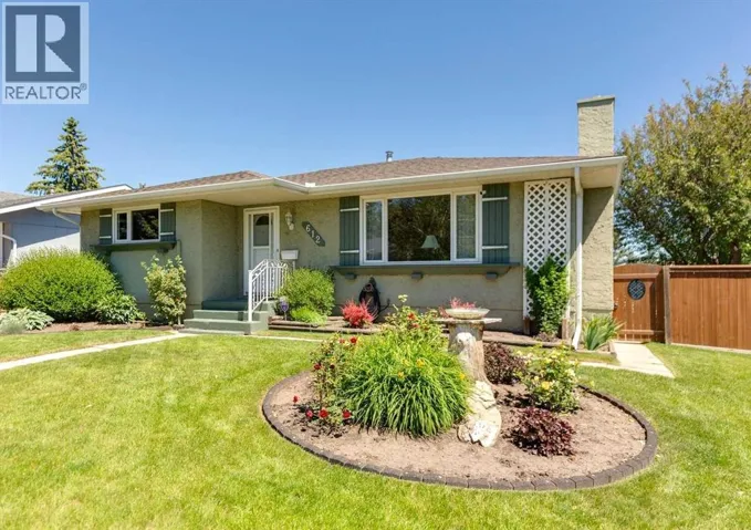 612 Cantrell Place SW, Calgary, Alberta T2W2E5