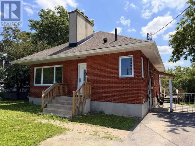 1262 BROOKLINE AVENUE, Ottawa, Ontario K1V6S5