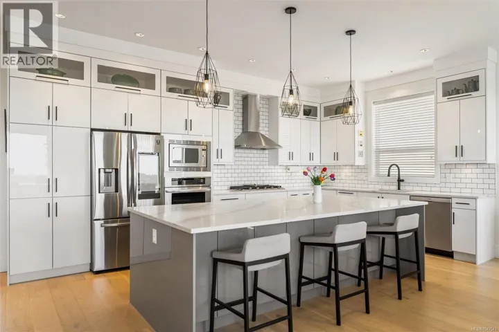 2423 Azurite Cres, Langford, British Columbia V9B0Z6