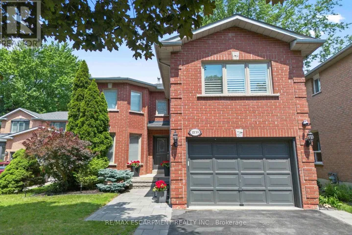 1839 FELLEN PLACE, Mississauga (Clarkson), Ontario L5J4S4