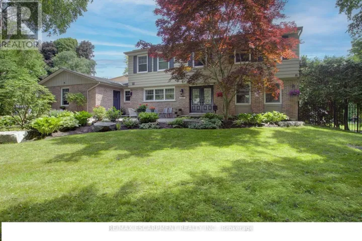 996 CRESTHAMPTON LANE, Mississauga (Lorne Park), Ontario L5H2X1