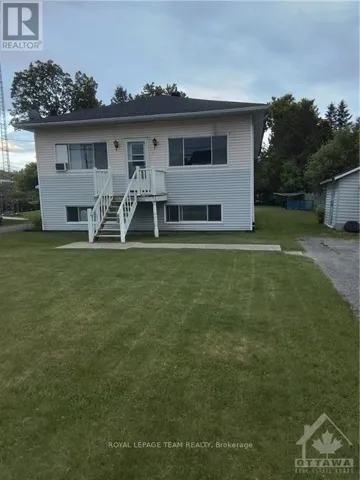 2540 MER BLEUE ROAD, Ottawa, Ontario K4B1H9