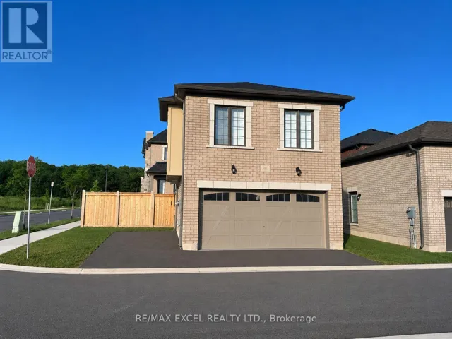 COACH HOUSE - 41 JOHN ROLPH STREET, Markham (Cornell), Ontario L6B0A8