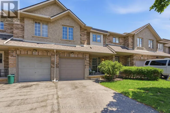 27 BEECH STREET, Grimsby (Grimsby West), Ontario L3M5L9