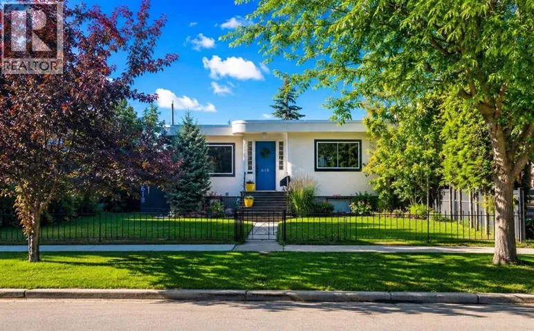 618 11 Avenue NE, Calgary, Alberta T2E0Z7