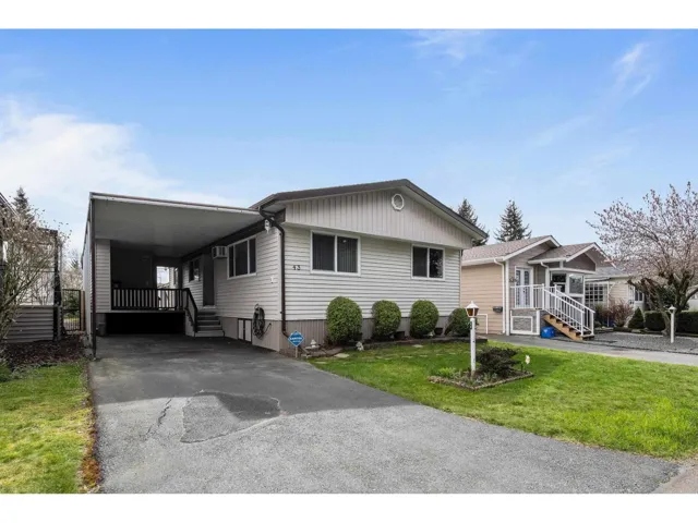 43 31313 LIVINGSTONE AVENUE, Abbotsford, British Columbia V2S1M3