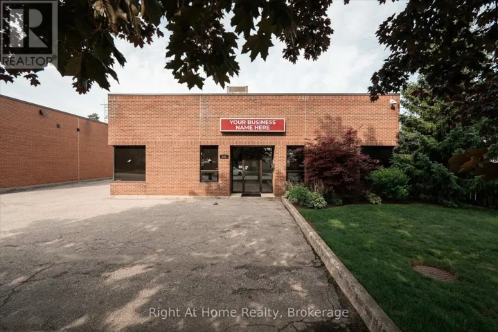 630 EUCLID STREET, Whitby (Downtown Whitby), Ontario L1N5C2