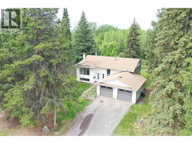 1930 BEACH CRESCENT, Quesnel, British Columbia V2J4J6