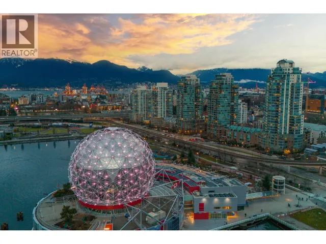 202 1188 QUEBEC STREET, Vancouver, British Columbia V6A4B3