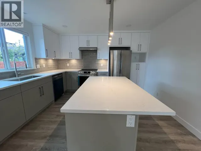 Suite 12096 IRVING ST, Maple Ridge, British Columbia V2X9S5
