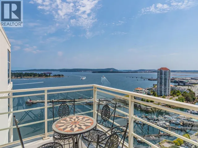 1802 38 Front St, Nanaimo, British Columbia V9R5H7
