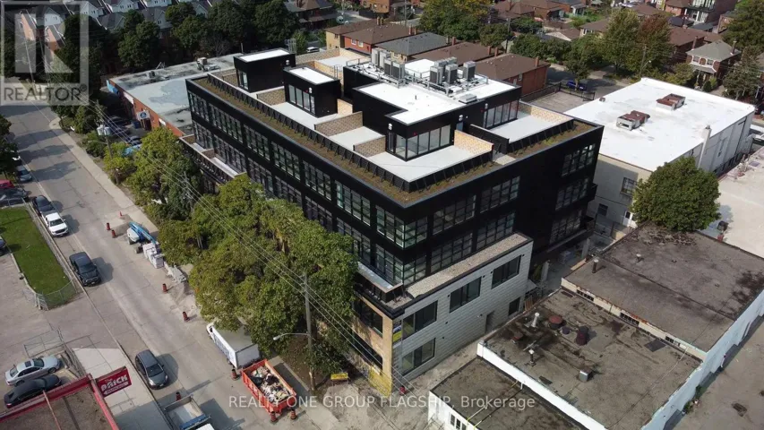 309 - 300 GEARY AVENUE, Toronto (Dovercourt-Wallace Emerson-Junction), Ontario M6H2C5