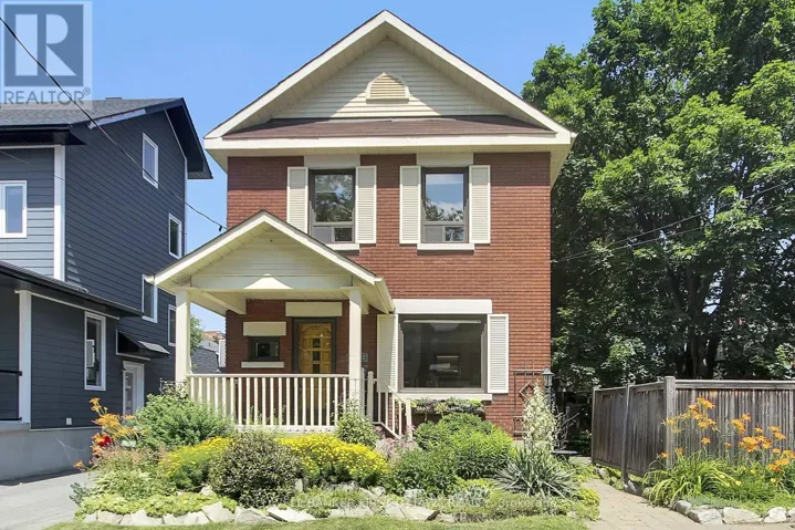 167 FARADAY STREET, Ottawa, Ontario K1Y3M5