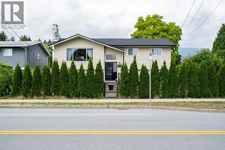 1121 PRAIRIE AVENUE, Port Coquitlam, British Columbia V3B1S7