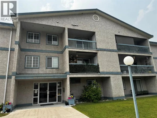 521 8th Avenue N Unit# 203, Golden, British Columbia V0A1H0